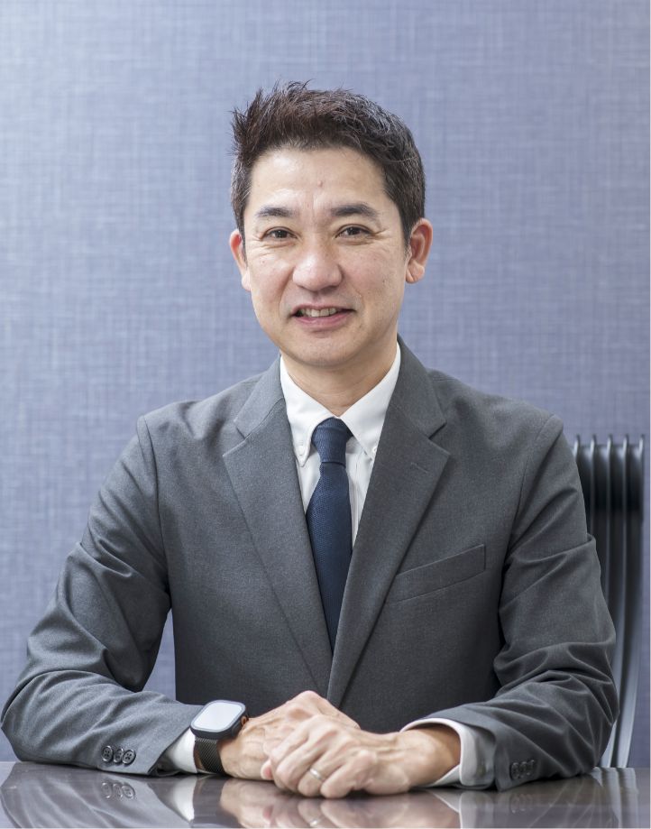 代表取締役 中里 嘉孝